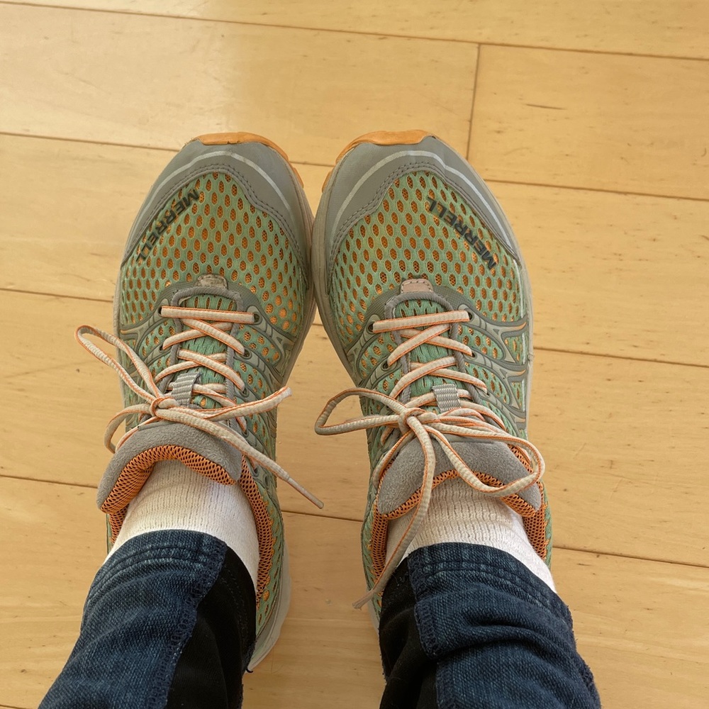 Merrell sneaker/hiking